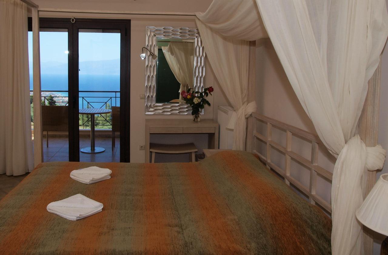 Hotel Theasi Diakopto Zewnętrze zdjęcie